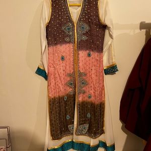 Pakistani Dress Medium